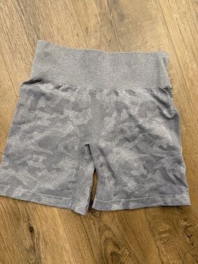 NVGTN bike shorts